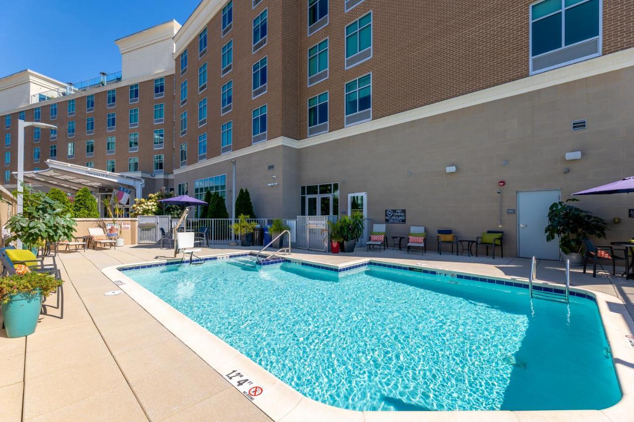 Hilton Garden Inn Asheville Downtown Exterior foto