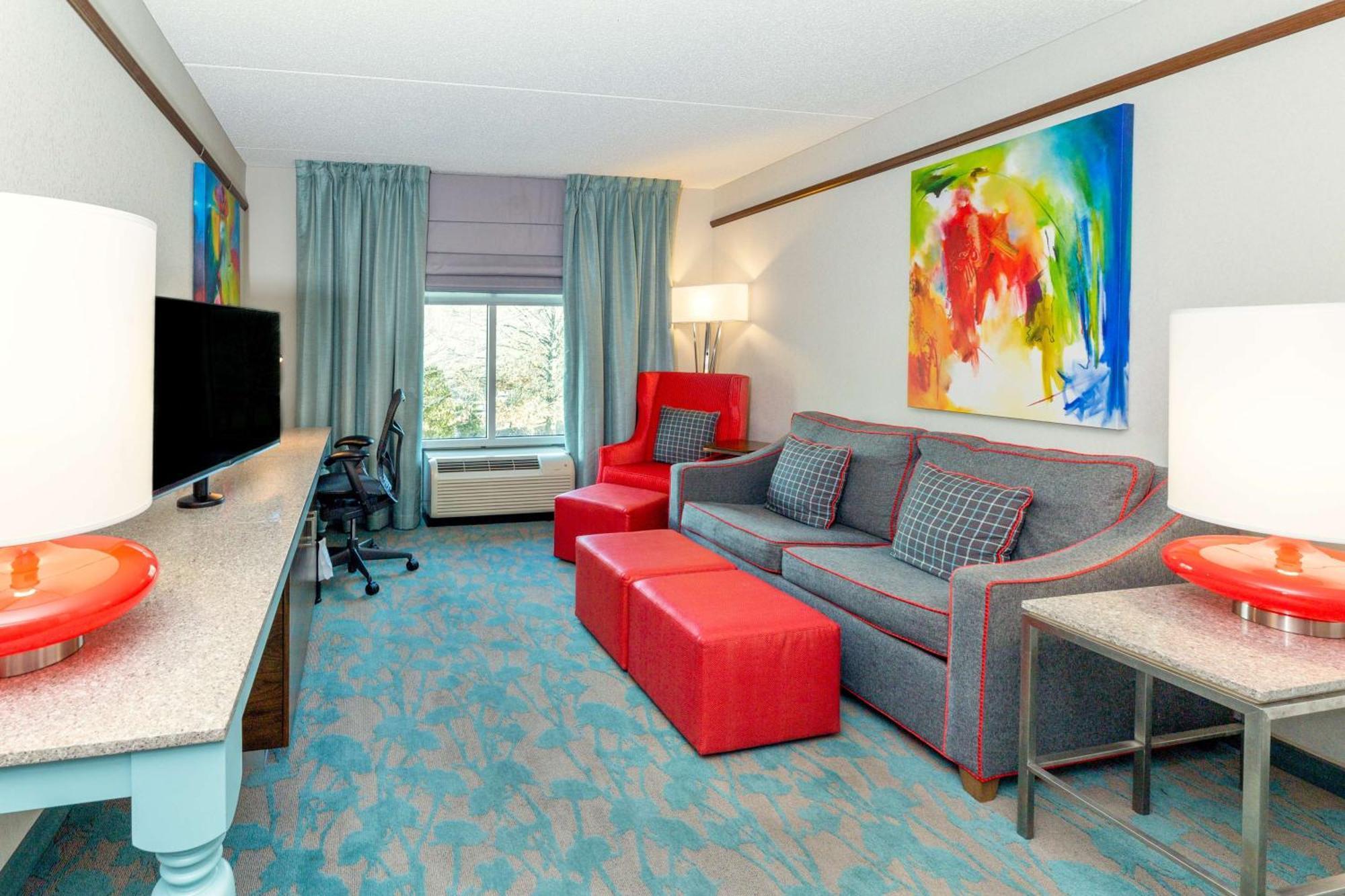 Hilton Garden Inn Asheville Downtown Exterior foto
